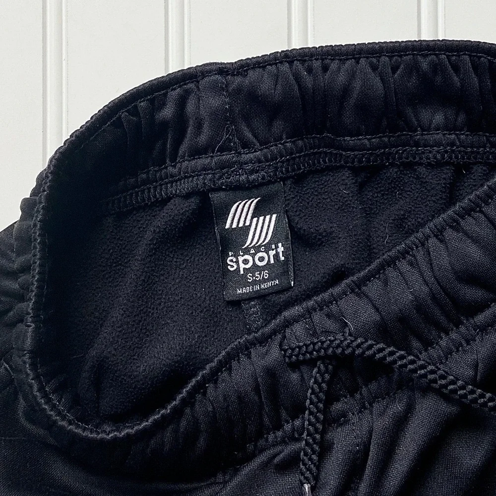 •Children’s Place• drawstring joggers
